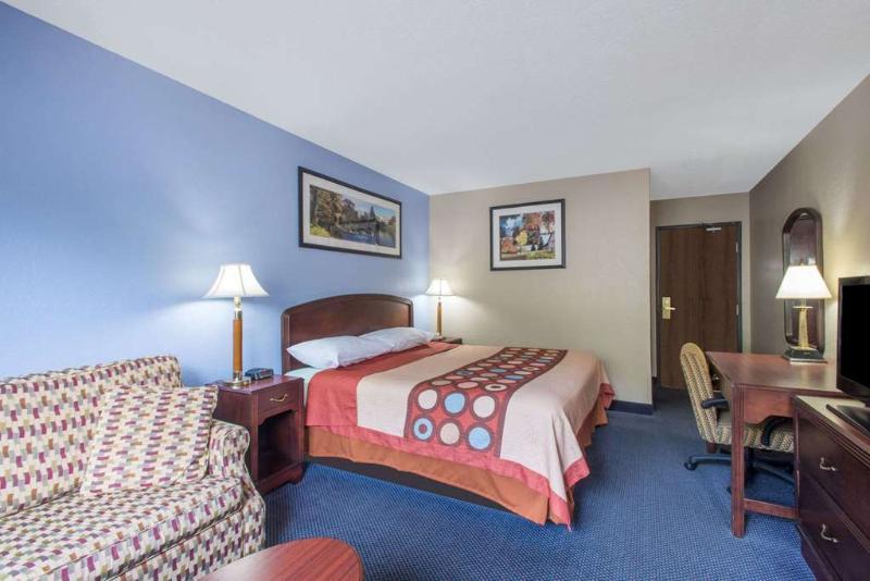 Super 8 By Wyndham Gardner Hotel Kültér fotó